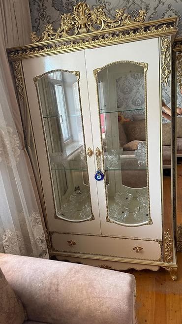 стенка венге: 🛑 təcili evdən cixmalidir 🛑qorka yeni kimidir problemi yoxdur 165₼ — 1