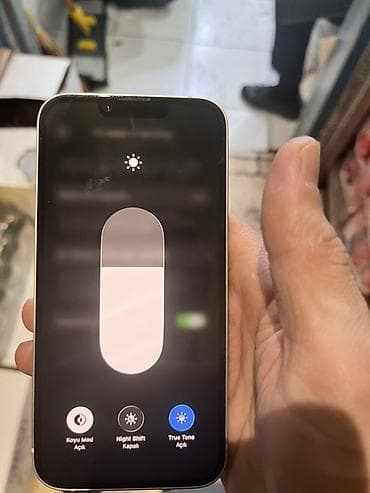 ipone 16e: IPhone 13, Ağ — 5