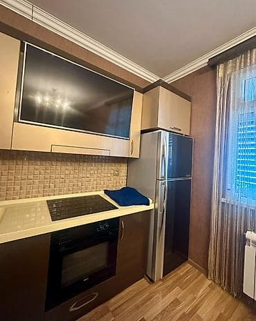 kiridit: 4 otaqlı, 90 kv. m, Kredit yoxdur, Orta təmir — 8