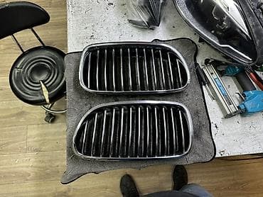 Oblisovkalar, barmaqlıqlar: BMW F10-f11, 2016 il, Almaniya, Ünvandan götürmə, Ödənişli çatdırılma — 1