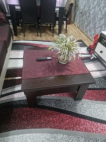 isdenmis ev esyalari: Qonaq otağı üçün, İşlənmiş, Açılmayan, Dördbucaq masa, 6 stul — 2