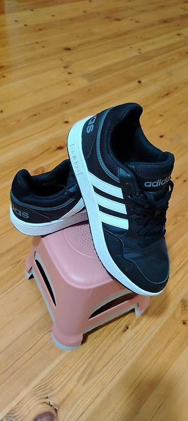 kros: Məhsul: Adidas kişi idman ayaqqabısı - Model: Klassik 3 zolaqlı — 1