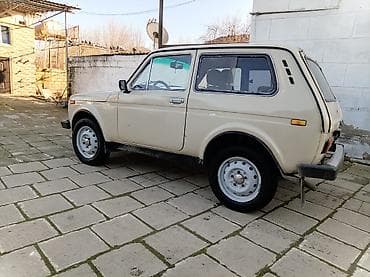 lada muhərrik: VAZ (LADA) 4x4 Niva: 1.6 l | 1990 il 131316 km Ofrouder/SUV — 8