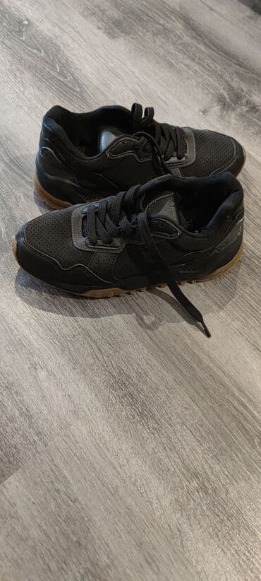 Teze kimidi 1defe qeyinilib olcu 36qiymet 20m flodan alinib.Как новые