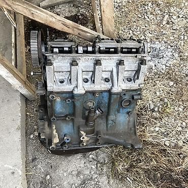 ilkin ödənişsiz motosiklet: Vaz 2110 matoru zbor yaxwi veziyetde — 4
