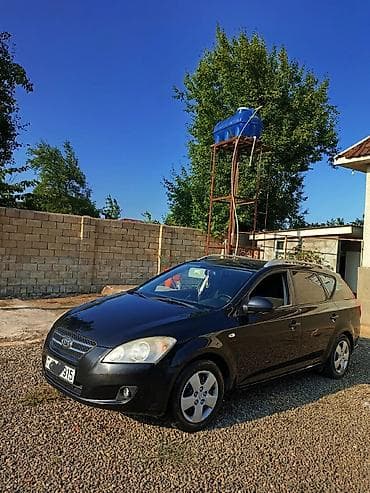 opel vektra a: Kia Ceed: 1.4 l | 2009 il Universal — 1