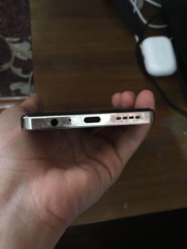 infinix gt 20 pro qiyməti: Infinix Note 30 Pro, 256 ГБ, цвет - Золотой, Беспроводная зарядка — 3