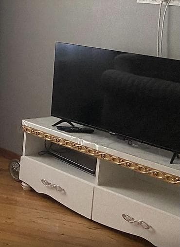 alcipan tv stendler: Klassik üslubda mebel dəsti - Yataq otağı üçün yumşaq, parlaq çəhrayı — 3