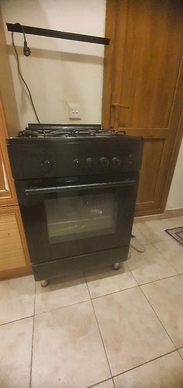 Qaz plitəsi və soba – 4 gözlü, qara rəngli. 1 gözü tokdur - Üstdə 4 lalafo.az -da Qaz plitəsi və soba – 4 gözlü, qara rəngli. 1 gözü tokdur - Üstdə 4
