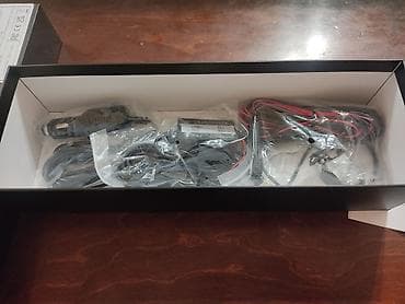 videoregistrator: ADDKEY arxa görüntü güzgüsünə inteqrə olunan avtomobil — 3