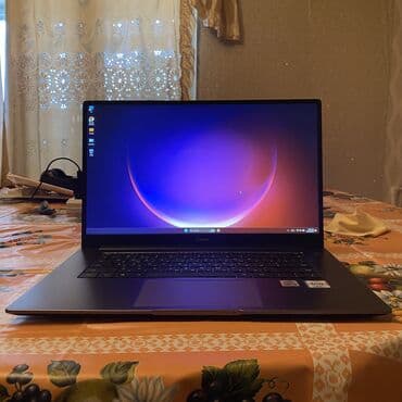 huawei matebook d15: Intel Core i7, 16 ГБ ОЗУ, 15.6 " — 3