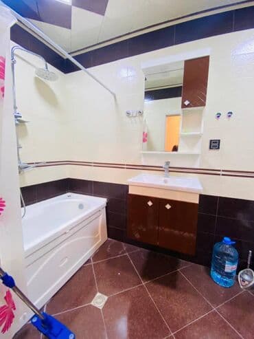 maştağa kiraye: Qaraev metrosunun yaxınlığında 17 mertebeli binanın 10-cu — 12