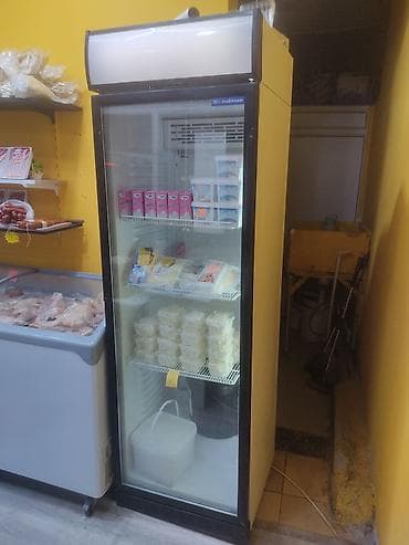 Soyuducu vitrinləri: Ticarət vitrin soyuducu – şüşə qapılı, dik tip. Xüsusiyyətlər: - — 1