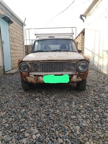 avtomat sürət qutusu: VAZ (LADA) 2101: 1.3 l | 1976 il 196569 km Sedan — 1