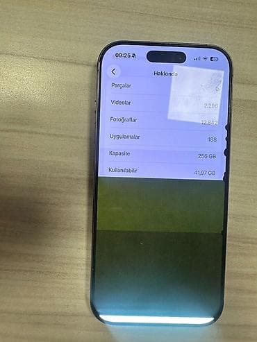 ayfon ekran sekilleri: IPhone 16 Pro, 256 GB, Rose Gold, Qırıq — 3