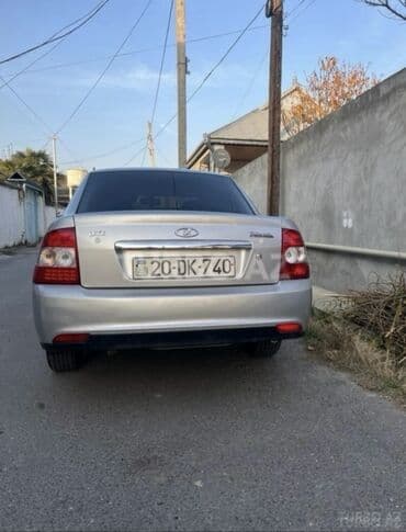 soyuducu maşın: VAZ (LADA) Priora: 1.6 l | 2009 il 450000 km Sedan — 5
