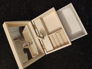 mücrü: Mücrü Taxta — 1