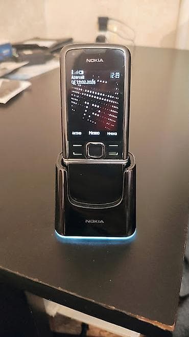 qedimi telefon: Nokia 1, rəng - Qara — 1