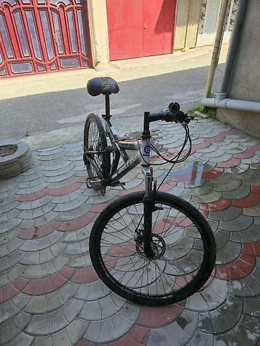 suktur: İşlənmiş Şəhər velosipedi 26", sürətlərin sayı: 7, Ünvandan götürmə — 8
