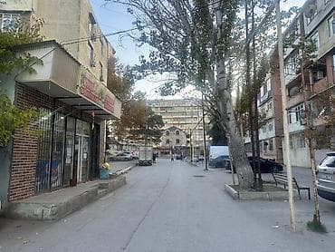 sumqayitda qaraj satilir: Mağaza şəxsi mağazamdı, Xırdalanda 28 ci məhəllədə yerləşir. Tam ( — 8