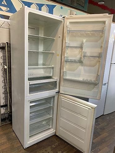 Mobil telefon və aksesuarlar: 2 qapılı Midea Soyuducu Satılır, rəng - Gümüşü — 2