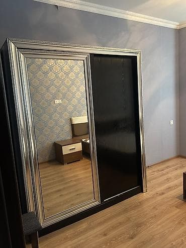 ivanovka ev: Mənzil qurtuluş 93 də Yeni sarayla üz üzə binada yerləşir. Evin 1 dq — 3