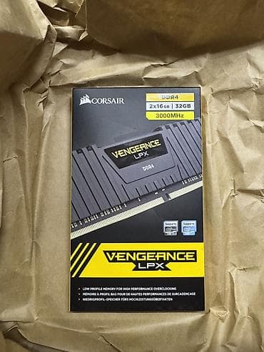 Operativ yaddaş (RAM) Corsair, 32 GB, 3000 Mhz, DDR4, PC üçün, Yeni