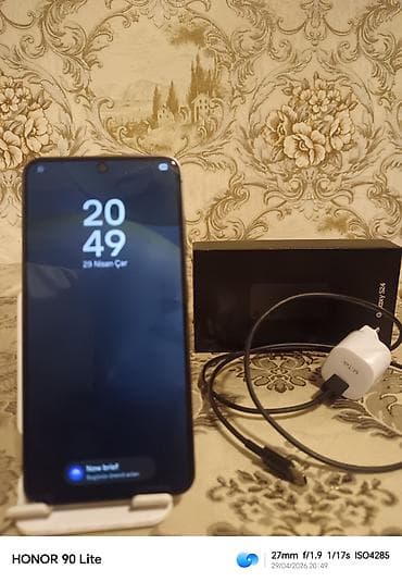 ucuz tap telfon: Samsung Galaxy S24, rəng - Boz, Simsiz şarj — 5