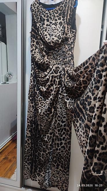 toy dekoru: Leopar naxışlı uzun ziyafət donu - Üslub: klassik, dökümlü siluet — 2