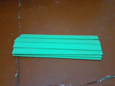 işlənmiş uşaq beşikləri: Oğlan üçün, İşlənmiş, Dördbucaq, Beşik, Dəstsiz, Matrassız, Yellənmə mexanizmsiz — 12