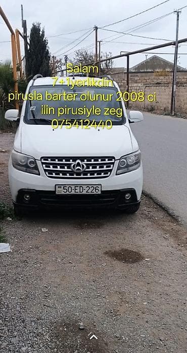 7+1 yerlik miniven. Ailə və ya çoxsaylı sərnişin daşınması üçün rahat