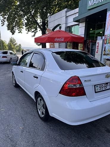 r15 disklər: Chevrolet Aveo: 1.2 l | 2011 il Sedan — 7