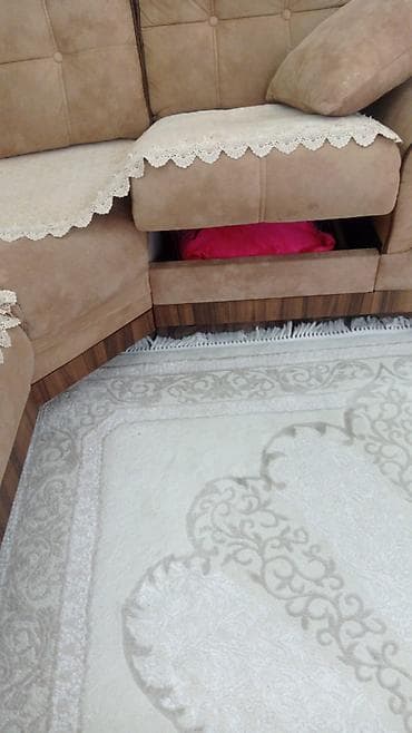 divan ustasi: Künc divan, Açılan, Bazalı — 4