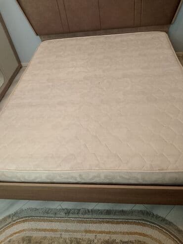 stul ortuyu: Böyüklər üçün İşlənmiş Döşək, Ünvandan götürmə — 3