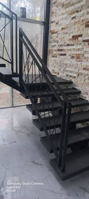 балясины из термо дуба: Demir pilləkən və məhəccər — 3