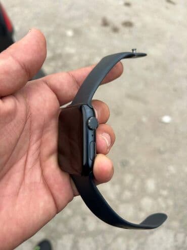 elektoron saat: Iwatch SE2 44mm Xira ciziqlar var. Problemi yoxdur əla — 2