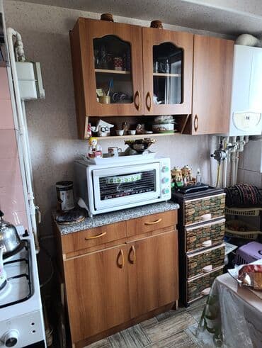 pratik metbex esyalari instagram: Продаётся кухонная мебель: шкафы, диван-уголок. Материал - двп — 2