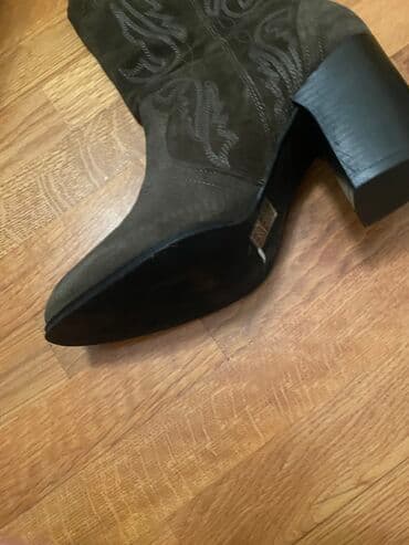 nabuk sapaskiler: Ölçü: 38, Yeni — 3