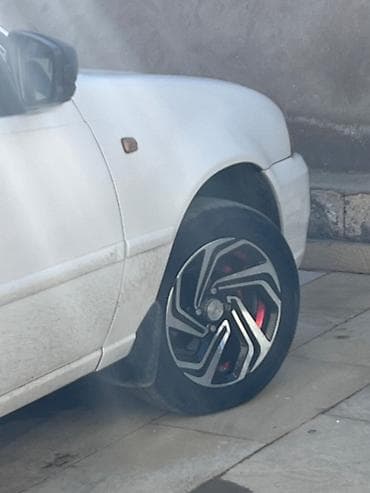 hunday 2010: Daewoo Nexia: 1.5 l | 2010 il Sedan — 3