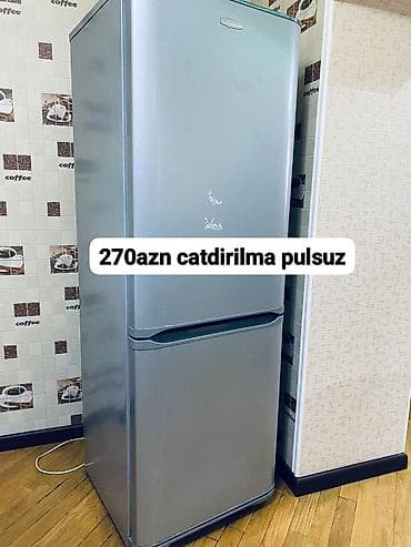 Gümüş rəngli iki qapılı soyuducu (üst hissə – soyuducu bölmə, alt
