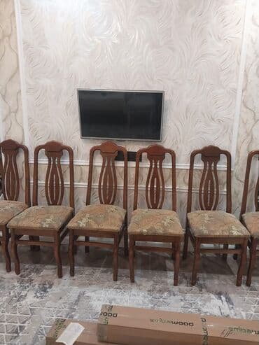 isdolar: ENDİRİM OLUNDU: Stul 6 ədəddir yaxşı vəziyyətdə 110 manat. Gənclik m — 1