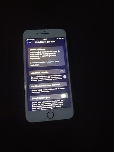 iphone 8 plus 2 ci el: IPhone 8 Plus, 64 GB, Qızılı, Simsiz şarj — 5