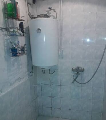 9 ci mikrorayon satilan evler: Bakı, 3 otaqlı, Köhnə tikili, m. Əhmədli, 90 kv. m — 11