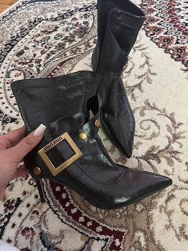 qaqa stil: Qadın botları – Donna Cavaletti, ölçü 39 - Rəng: qara - Material — 1