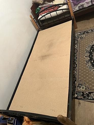 İşlənmiş, Təknəfərlik çarpayı, Bazasız, Matrassız, Siyirməsiz, Azərbaycan — 1