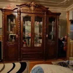 Stend vitrinləri: Şüşəli dolab vitrini, İşlənmiş, Ünvandan götürmə — 2