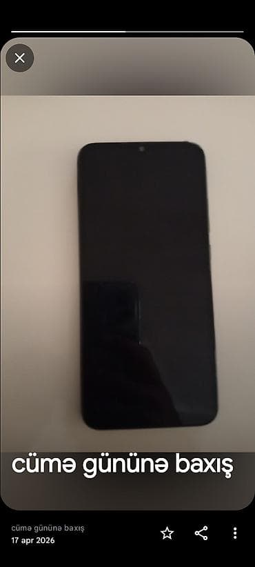 Smartfon - Tam ekranlı, ön kameranın ekranın yuxarı mərkəzində