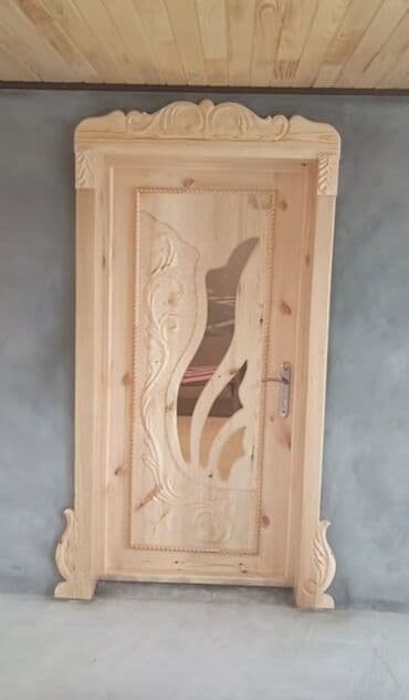 Divar kağızları, oboy: Taxta qapılar – klassik oyma dizaynlar Məhsul təsviri: - Material — 6