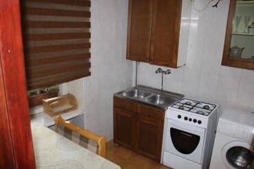 neftcilerde 1 otaqli evlerin qiymeti: Bakı, 2 otaqlı, Köhnə tikili, m. Gənclik, 64 kv. m — 6