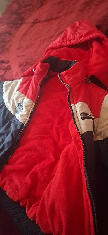oğlan: Uşaqlar üçün (4-5 yaş) qış üçün kurtka - Model: kapüşonlu, fermuarlı — 4